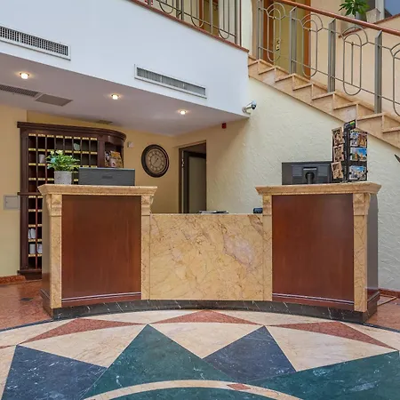 Artis Centrum 4* Βίλνιους