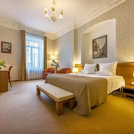 Artis Centrum Hotel