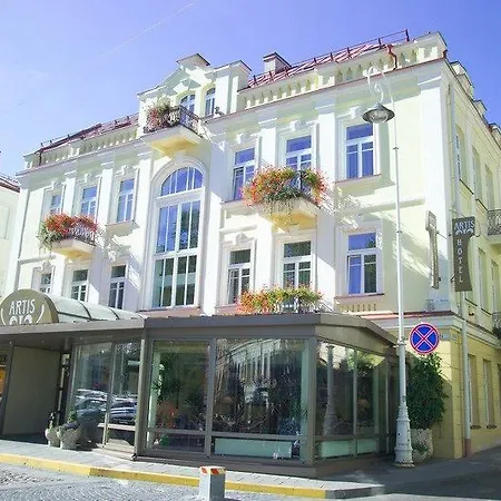 Artis Centrum Szálloda