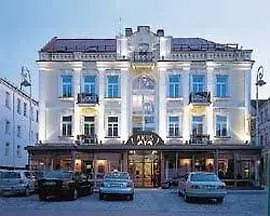 Artis Centrum 4*