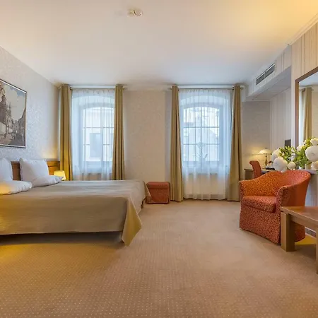Szálloda Artis Centrum 4*