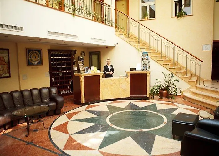 Hotell Artis Centrum 4*