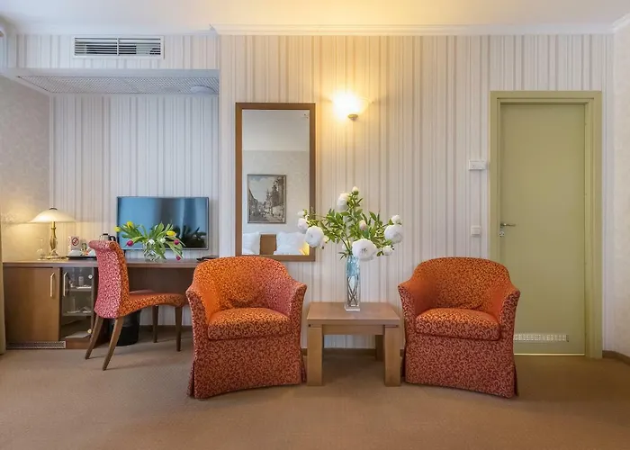 Hotell Artis Centrum 4*