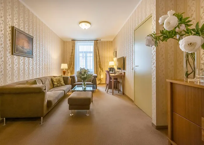 아르티스 센트럼 4*